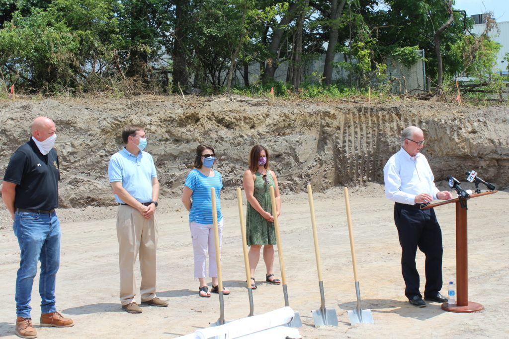 Short speeches are best for groundbreaking ceremonies.